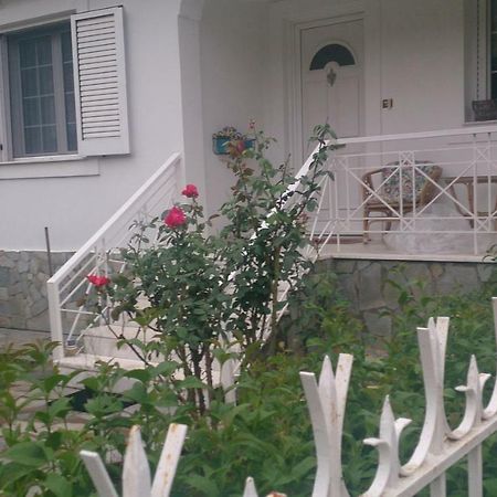 Eleni'S Village Relaxation Home Edipsos Exterior photo